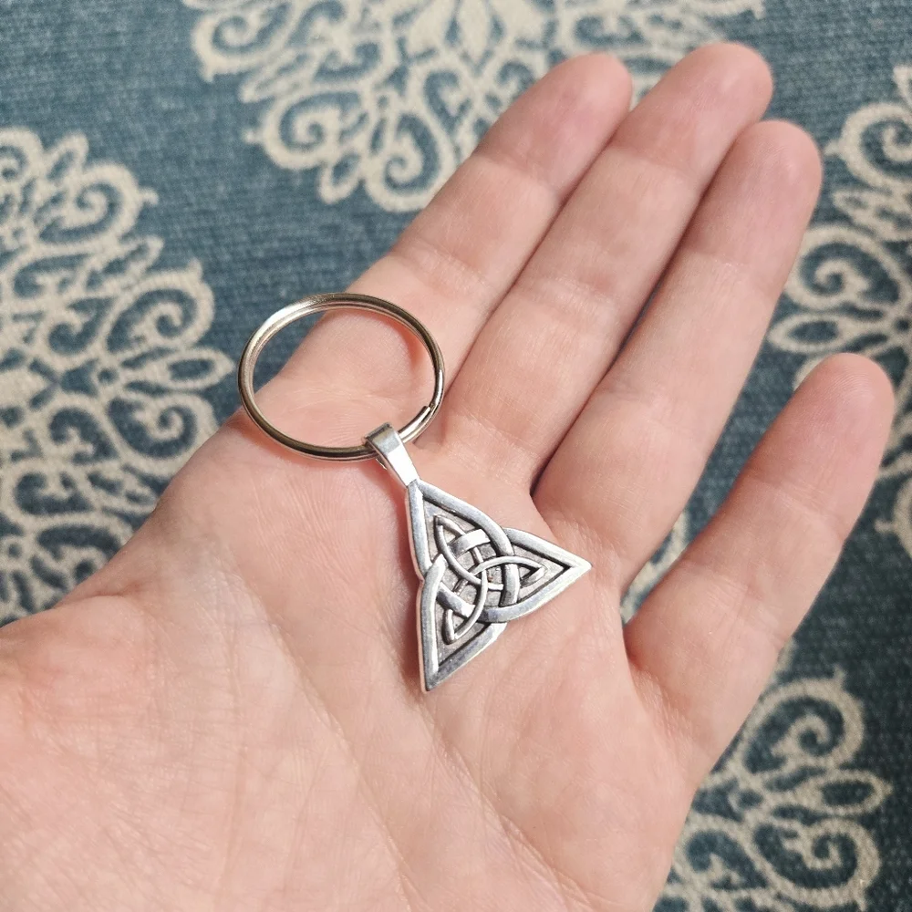 New Celtic Knot Triangle Keychain